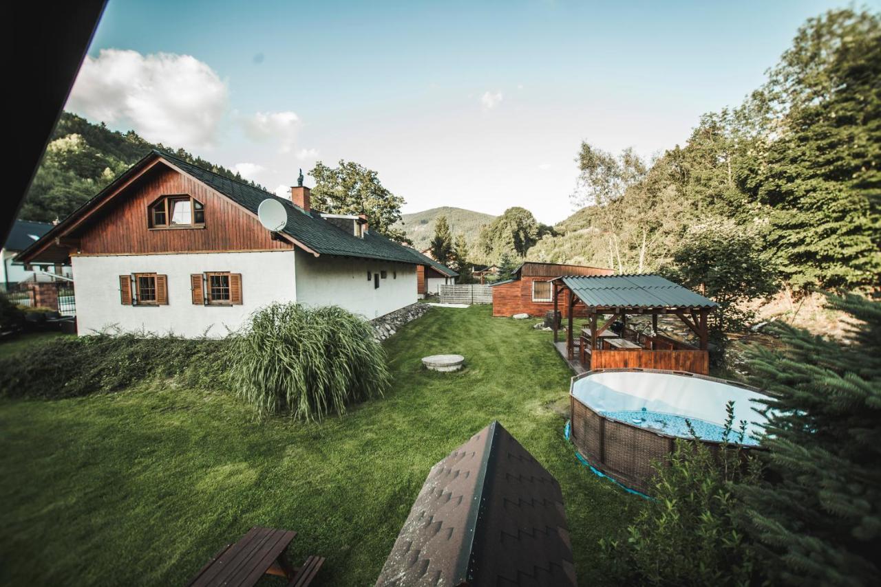 Chata Kouty Loučná nad Desnou Exterior foto